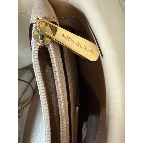 RETAIL $390 Michael Michael Kors Jet‎ Set Travel Medium Multifunction Tote*BNWT - Picture 12 of 16